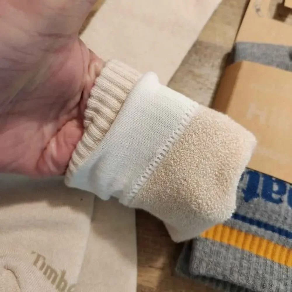 Timberland/Patagonia Hiking Socks NWOT Medium 3 Pair